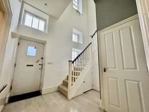 Photo 7- click for photo gallery